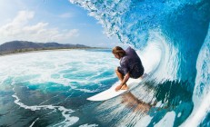 开云体育在线-湖人团队如轻量级拳击手舞蹈，杜兰特却是重量级拳手的沉默咆哮