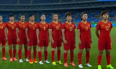 开云体育入口-全球观众为女足狂热呐喊，气氛火热