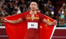 开云体育登录-关于运动员对抗强手，勇于迎难，向胜利冲刺的信息