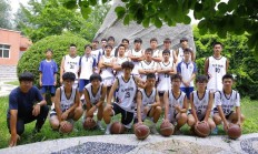 开云体育下载-体育健儿鏖战球场，精彩对决震撼世界的简单介绍
