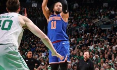 开云体育中国-尼克斯签下新秀天才，预计将在下场比赛中亮相