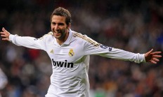 开云体育官方网站-西决生死战之夜，孔德从怀疑的焦点到满堂喝彩的48分钟无声宣言