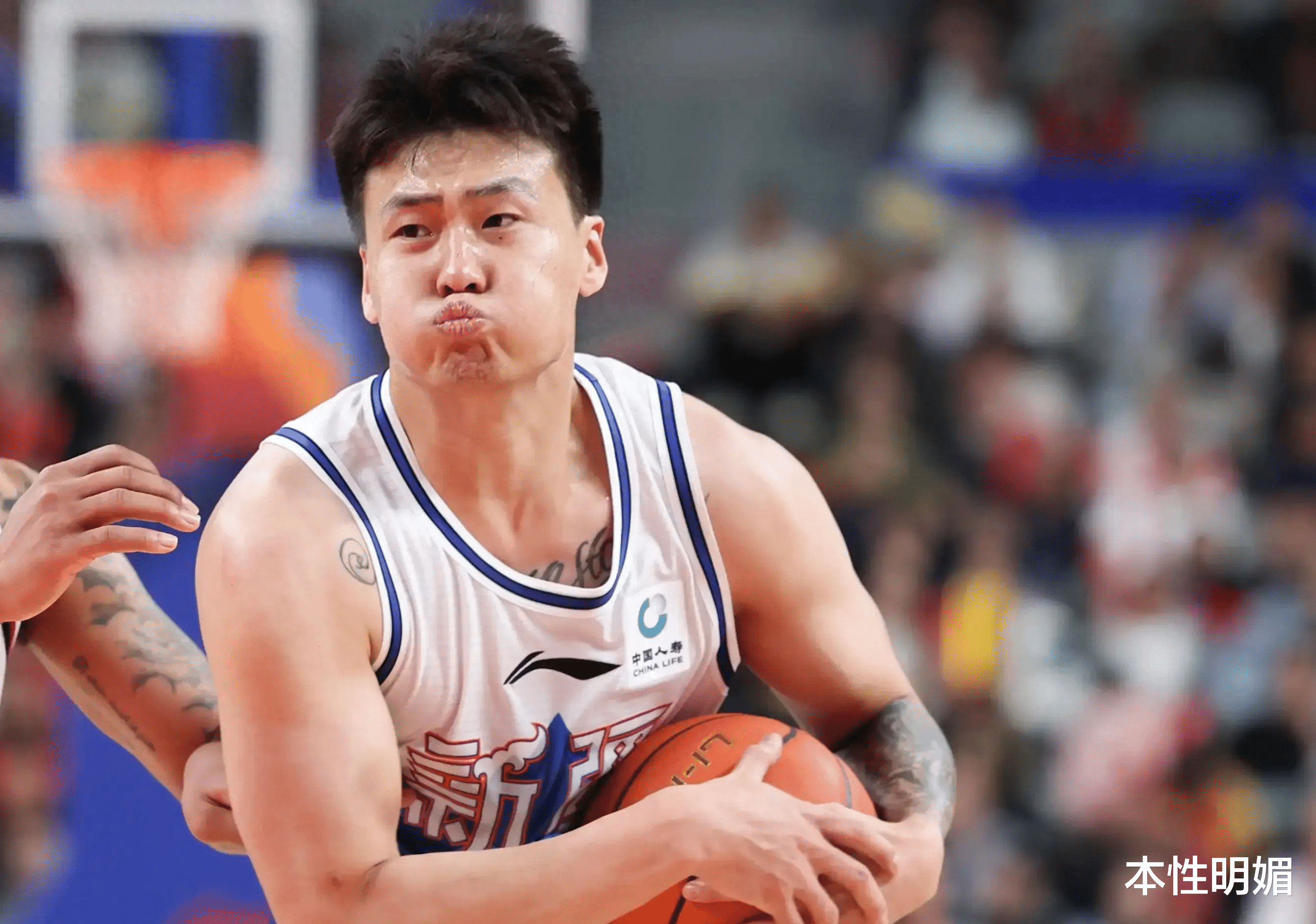 包含西部豪门决心夺魁，新疆男篮绝不输球的词条