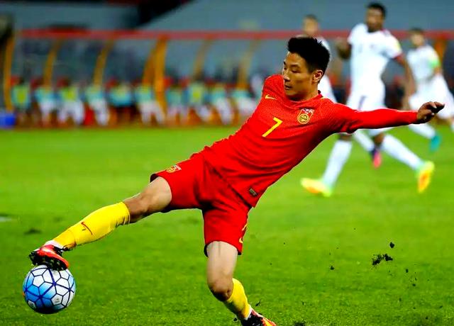 东亚杯激烈角逐，中国国家队实现三连胜