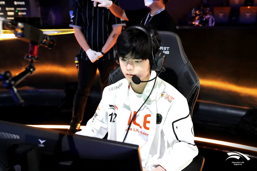 包含HLE险胜TL，Meiko关键团战开团秒人宿命之战入围赛，成为赛场最大亮点的词条