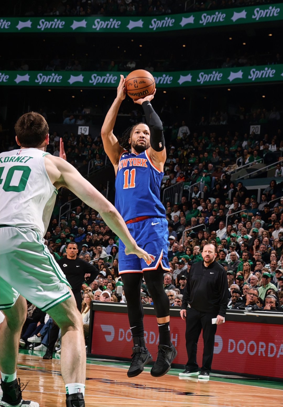 尼克斯签下新秀天才，预计将在下场比赛中亮相