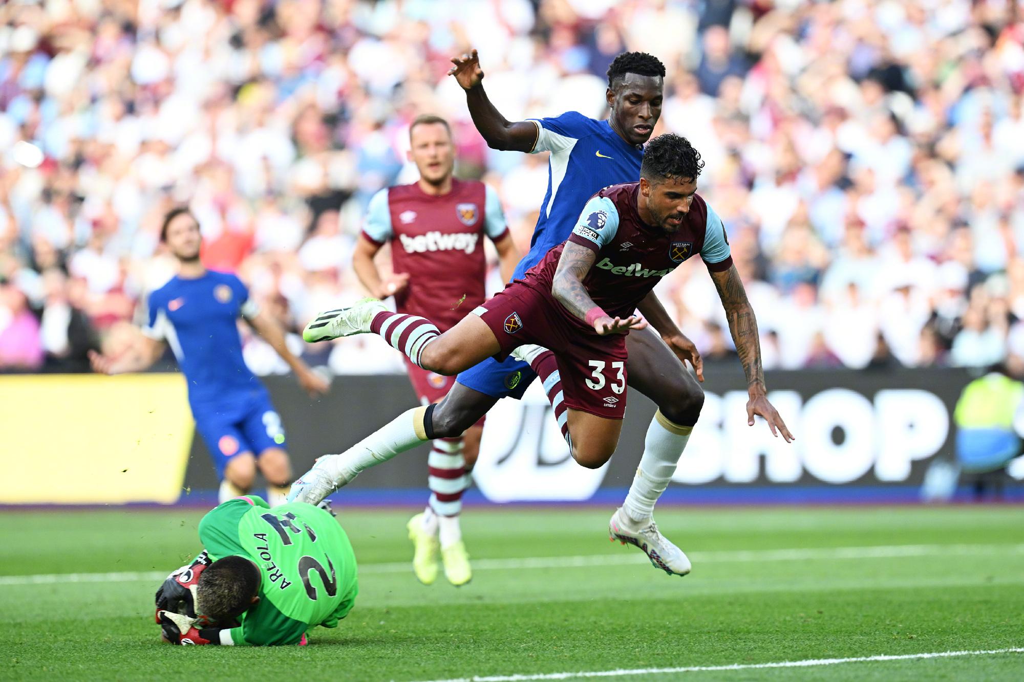 西汉姆联战平，表现令人满意