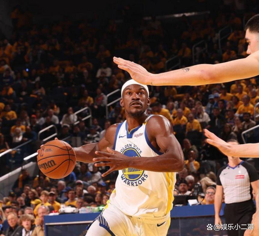 灰熊客场喜获胜利，新秀表现抢眼成为支柱