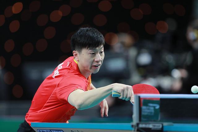 法国队横扫中国队，奥恰洛夫带队取胜