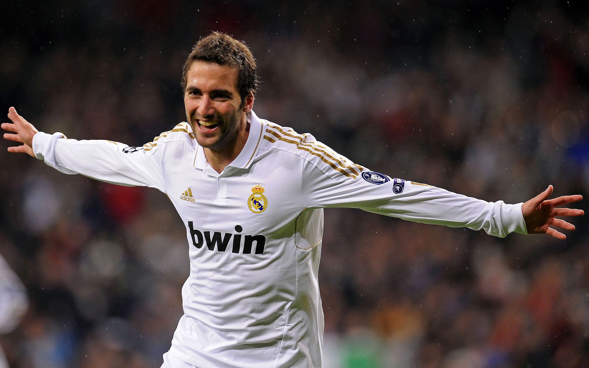 冰层下的熔岩，从药厂奇迹到萨内之火，解码德国足球的复兴基因